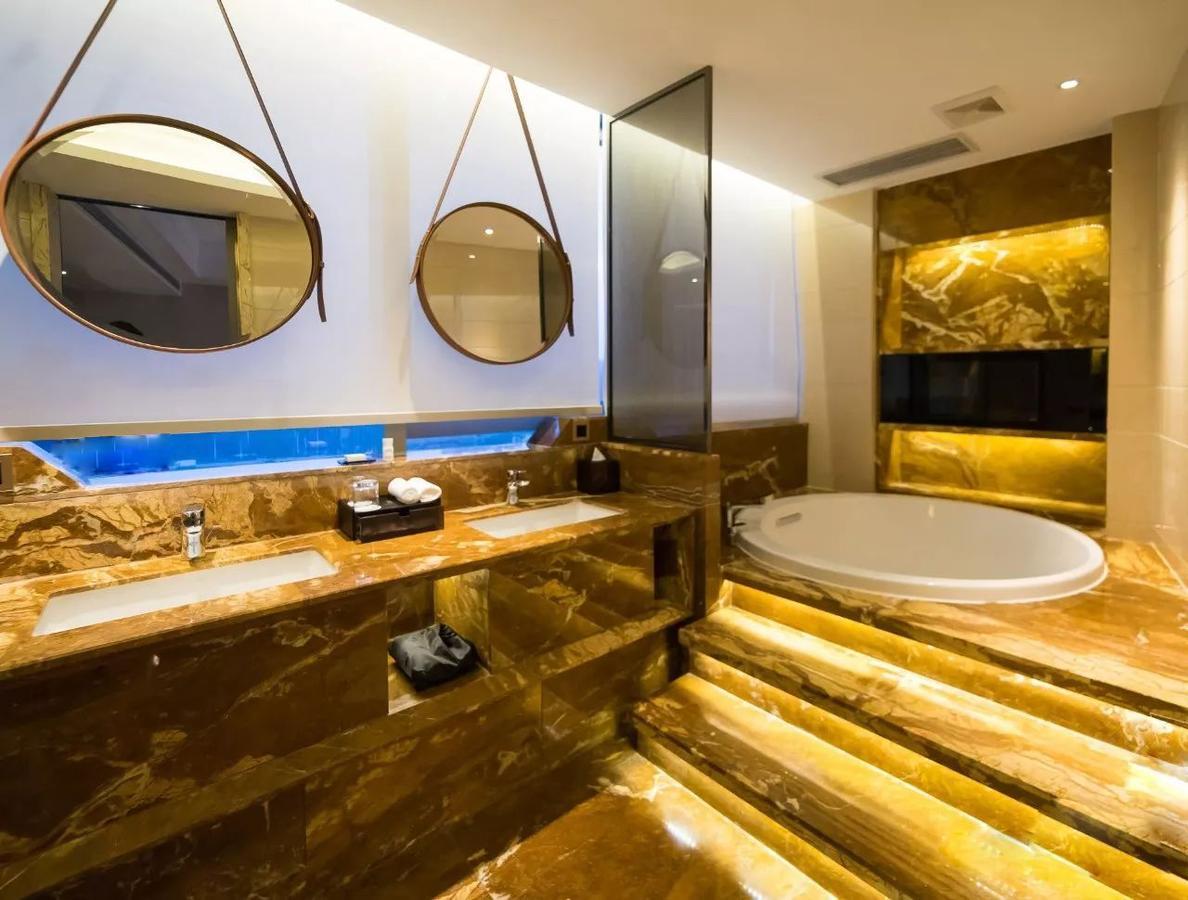 Brandi Hotel Foshan Bagian luar foto
