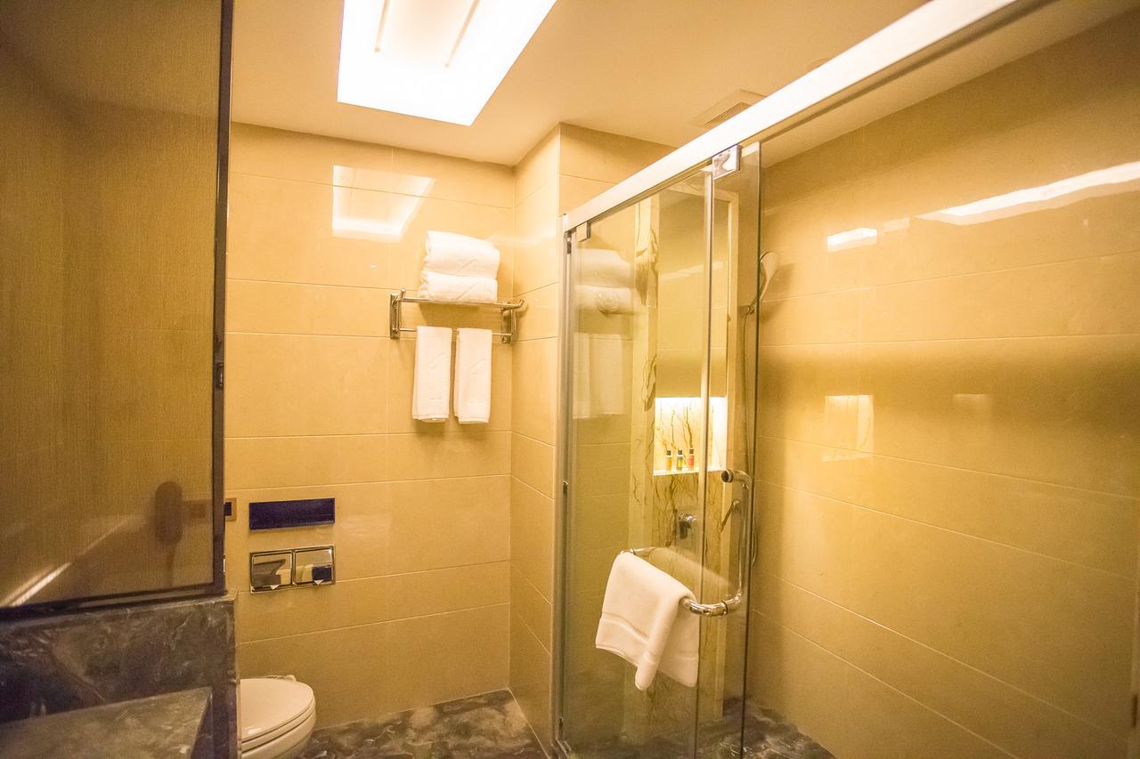 Brandi Hotel Foshan Bagian luar foto